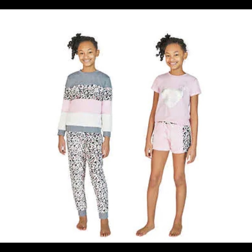 BCBG Girls Youth 4-piece Lounge Set, Heart size Medium